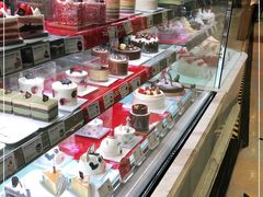 -巴黎贝甜(华堂新辰汇店)