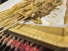 -麦凯伦烧烤·精酿超级工厂店(金桥总店)