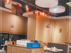 大堂-粤仔湾砂锅粥(广益哥伦布店)