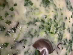 菜粒腐皮鱼片粥-扬州香格里拉·香宫中餐厅