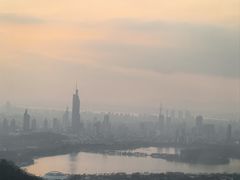 -紫金山山顶公园