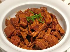 野笋干烧黑猪肉-钱塘花园·宁波菜