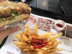 -The Habit Burger Grill 哈比特汉堡(爱琴海店)