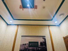 -咱屯子铁锅炖直营店(南湖大路店)