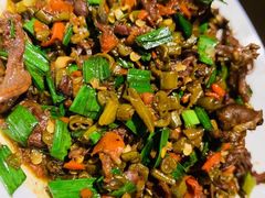 酸辣椒炒鸡杂-湘味淳(千禧街店)