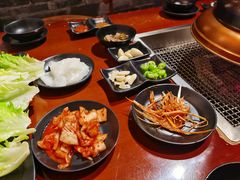 -肉甲韩国木炭烤肉(新壹街1店)
