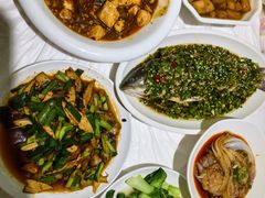 -华光驿站私房菜·黑金冠