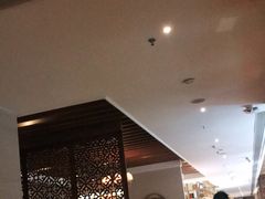 -雍和会海鲜姿造自助(湖东路店)