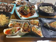 -兆辉木炭海鲜烧烤·海鲜小炒