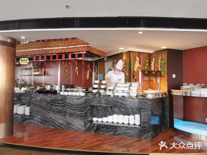 汇泉王朝大饭店-旋转餐厅(南海路店)图片