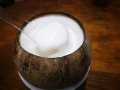 -椰爺爺·椰子冻砵仔糕