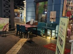 -香巴拉云南餐厅(华莱坞店)