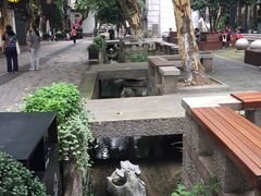 -万隆火腿庄