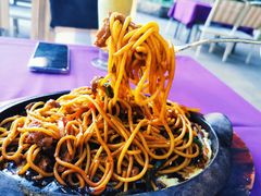 黑椒牛柳炒意粉-玫瑰园餐厅