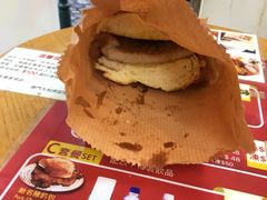 猪扒包-大利来记餐厅(大三巴店)