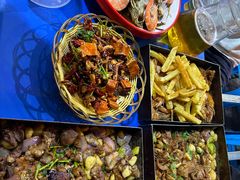 -老东镇啤酒屋海鲜加工·蒸汽海鲜·海鲜烧烤(台东店)