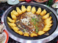 -边江铁锅炖鱼(振八街店)