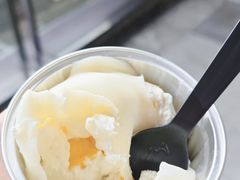 -蜜蜂小象·榴莲千层蛋糕(时代汇11栋店)