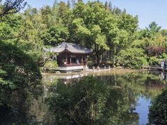-汇龙潭