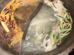 -宽板凳老灶火锅(南礼士路店)
