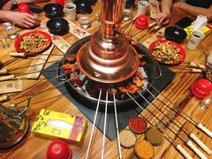 -梁山烤肉(榆林行者武松店)