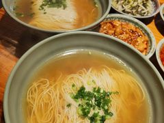 -老外婆本帮面(塔城路店)