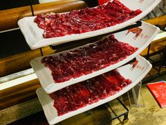 -左庭右院鲜牛肉火锅(金山万达店)