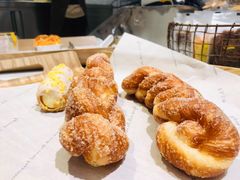 -罗森尼娜(德思勤店)