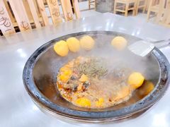 -屯老二农家铁锅炖·行业领军者(梅江店)