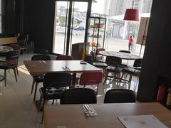 大堂-必胜客(华南摩尔店)