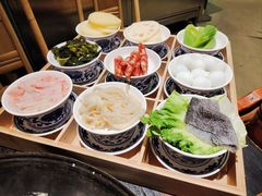 -周小明火锅(黑金冠社区店)