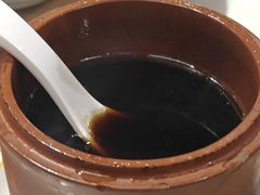 生熟地炖龙骨汤HS-龙记·香港茶餐厅(海上世界店)