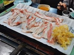 -老东北烤肉(金山店)