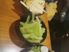 -炉小二铜锅牛蛙•川湘菜(三里屯店)