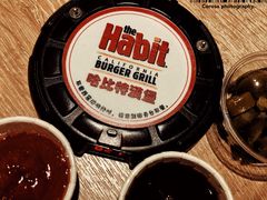 -The Habit Burger Grill 哈比特汉堡(复兴soho店)