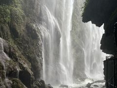 -古龙山大峡谷