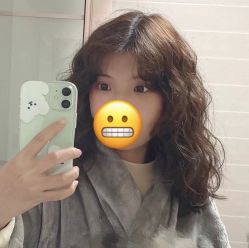 -BULB STUDIO 巴柏明星发型工作室