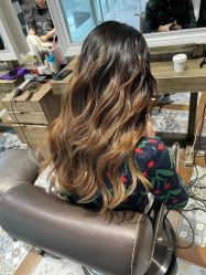 -QZHAIR SALON