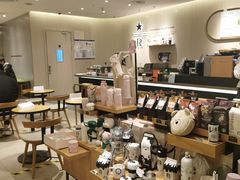 -星巴克臻选(北京银泰店)