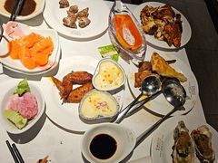 -领鲜活海鲜榴莲自助火锅(东门店)