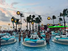 -FINNS Beach Club