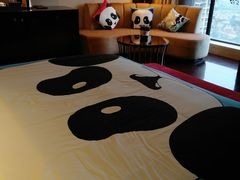 -成都保利公园皇冠假日酒店(熊猫基地店)