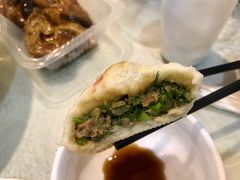 茴香猪肉包子-京天红酒家(虎坊路店)