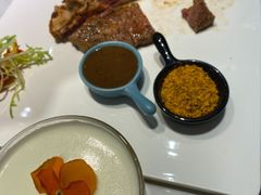谷饲T骨牛排-开间茶馆·围炉煮茶