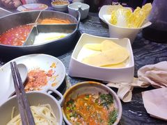 -热火朝天鲜切牛肉火锅(南强街巷店)