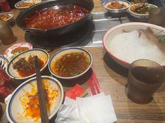 -袁山山重庆火锅(丈八北路店)