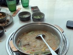 -喃喃椰·糟粕醋·椰子鸡火锅(七堡花园店)