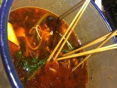 -喝丢一只鞋辣炒海鲜小烧烤(三八广场店)