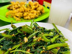 -明记烧鱼美味店