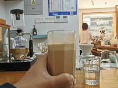 -Line 咖啡(石厦花园店)